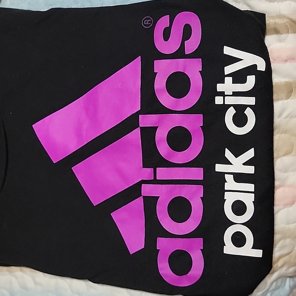 Adidas Park City Tshirt - Picture 2 of 4